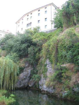 346689Semenišce ali Spodnji grad(1)